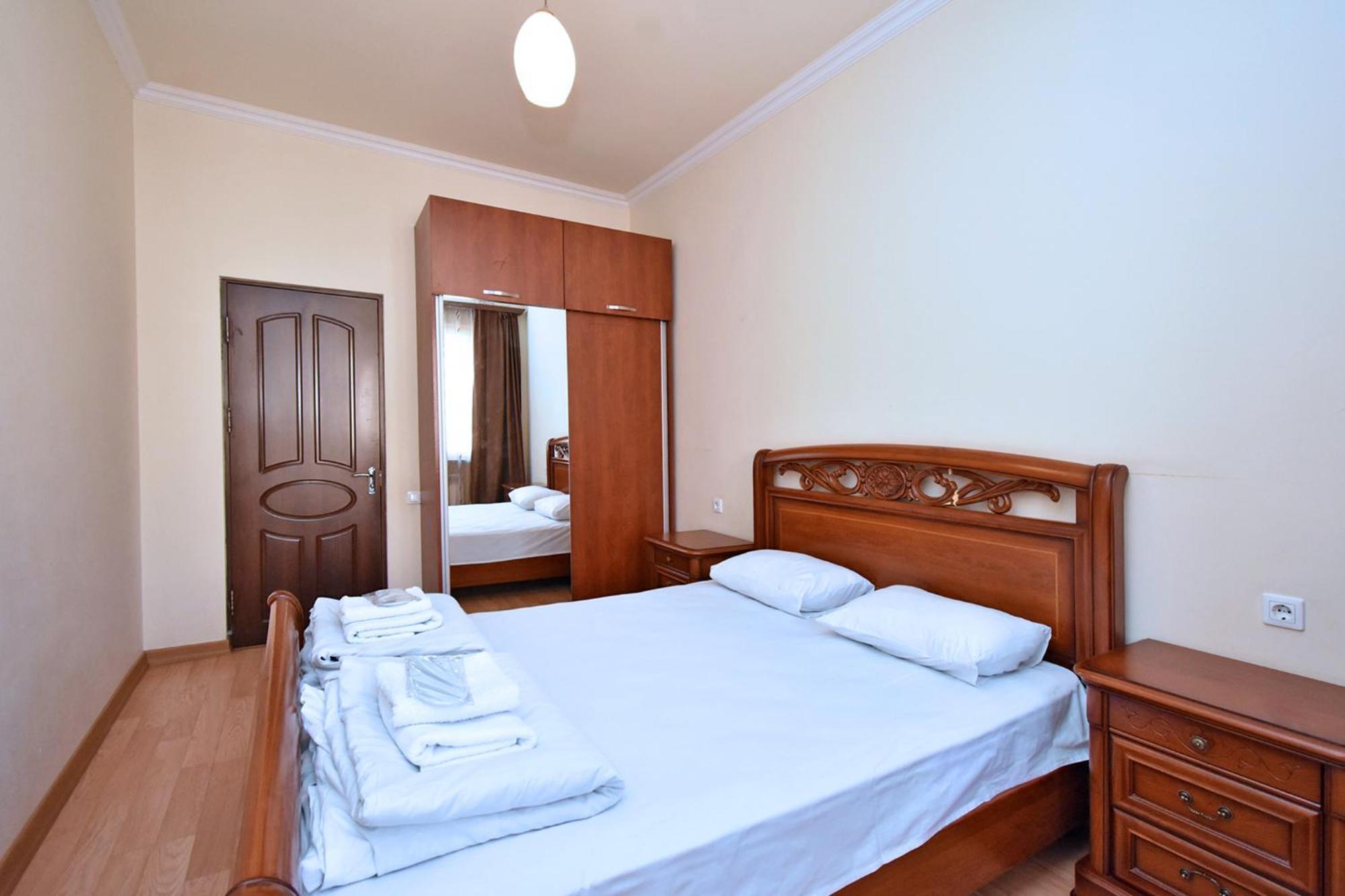 Freedom Apartments on Buzand street Jerevan Buitenkant foto