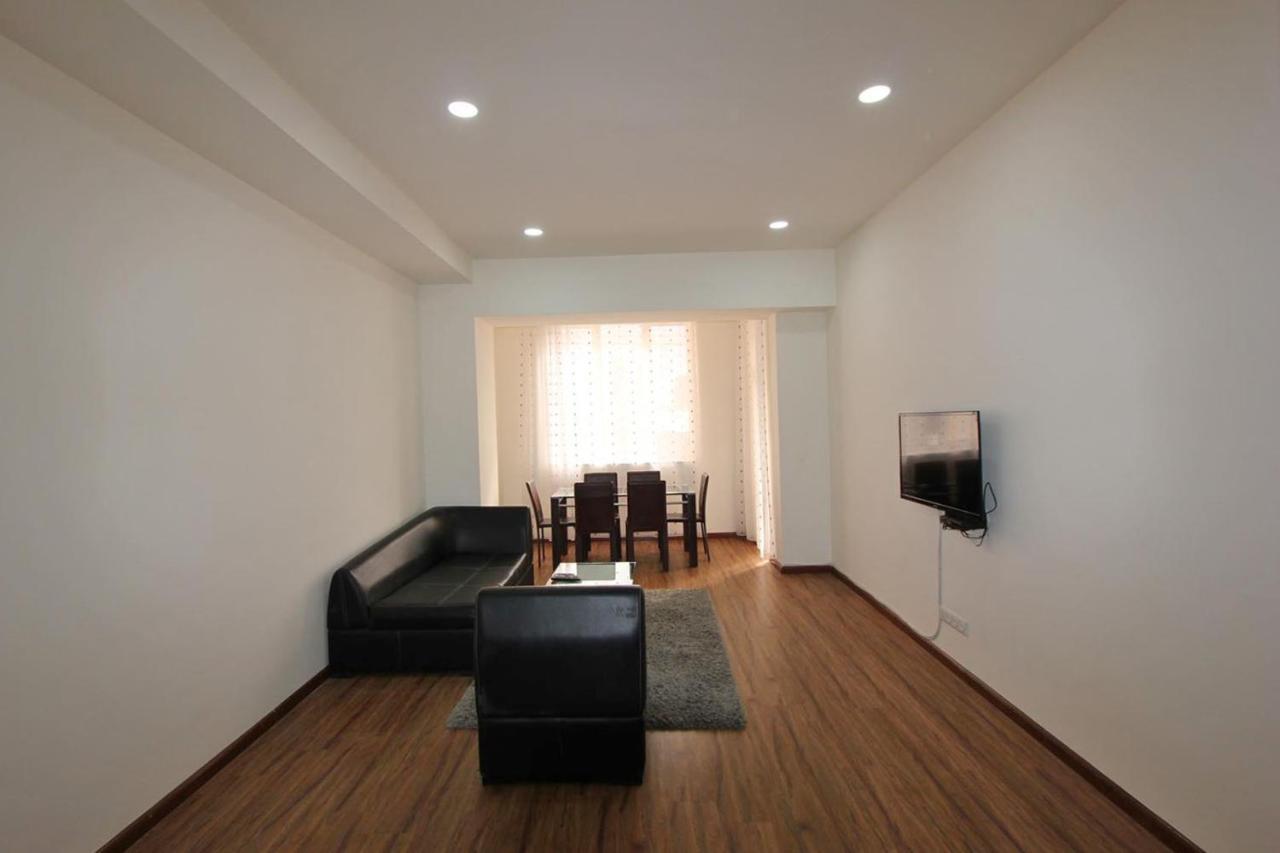 Freedom Apartments on Buzand street Jerevan Buitenkant foto